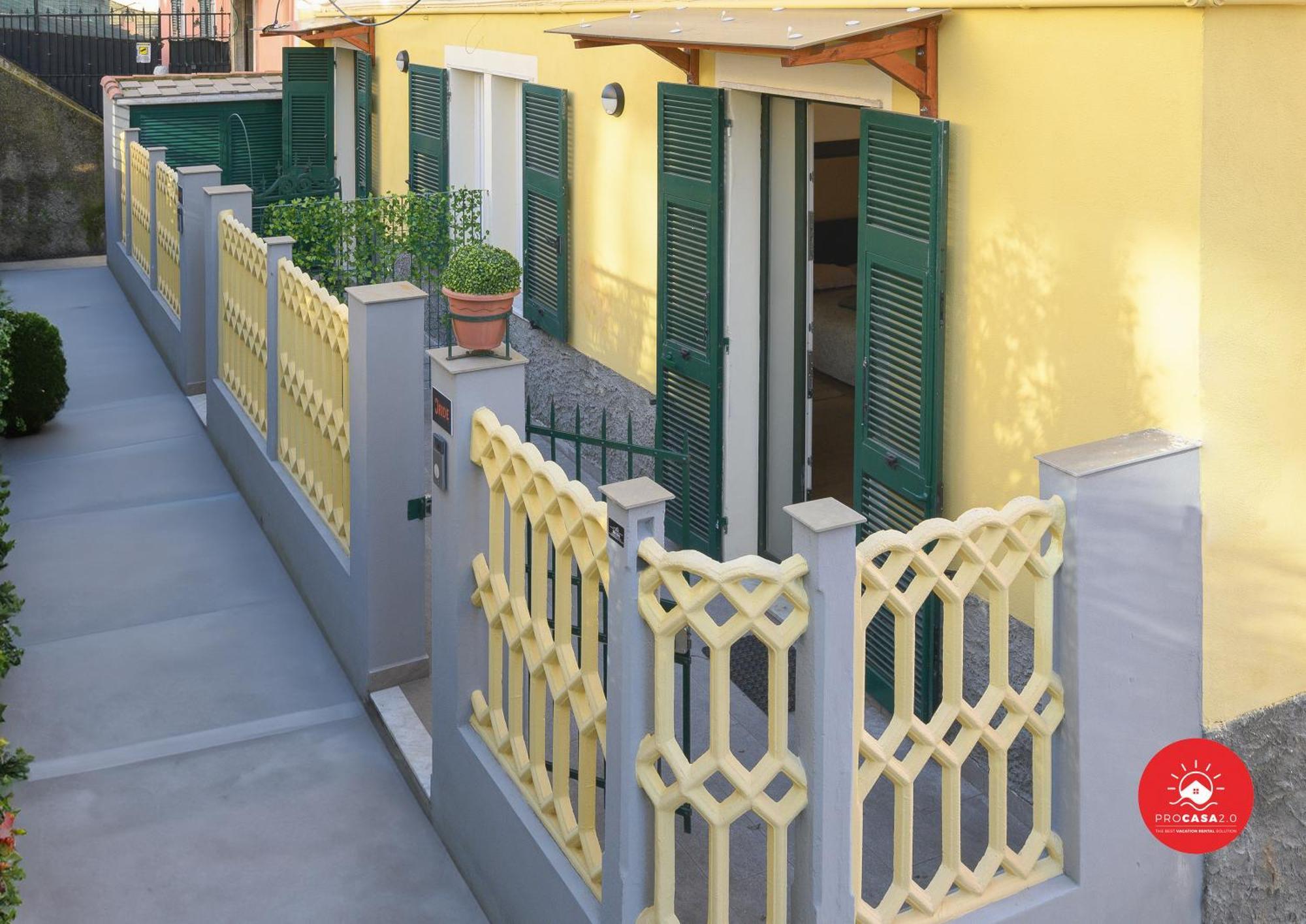 Iride Apartment La Spezia Bagian luar foto